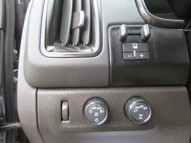 Used 2022 Satin Steel Metallic Chevrolet 4WD LT image 32
