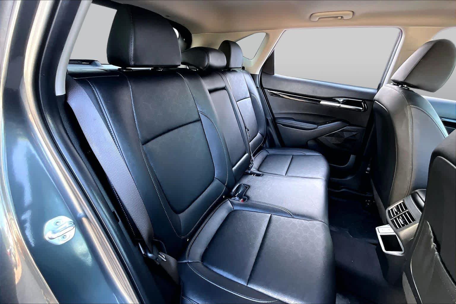 Used 2024 Gravity Gray Kia SX image 20