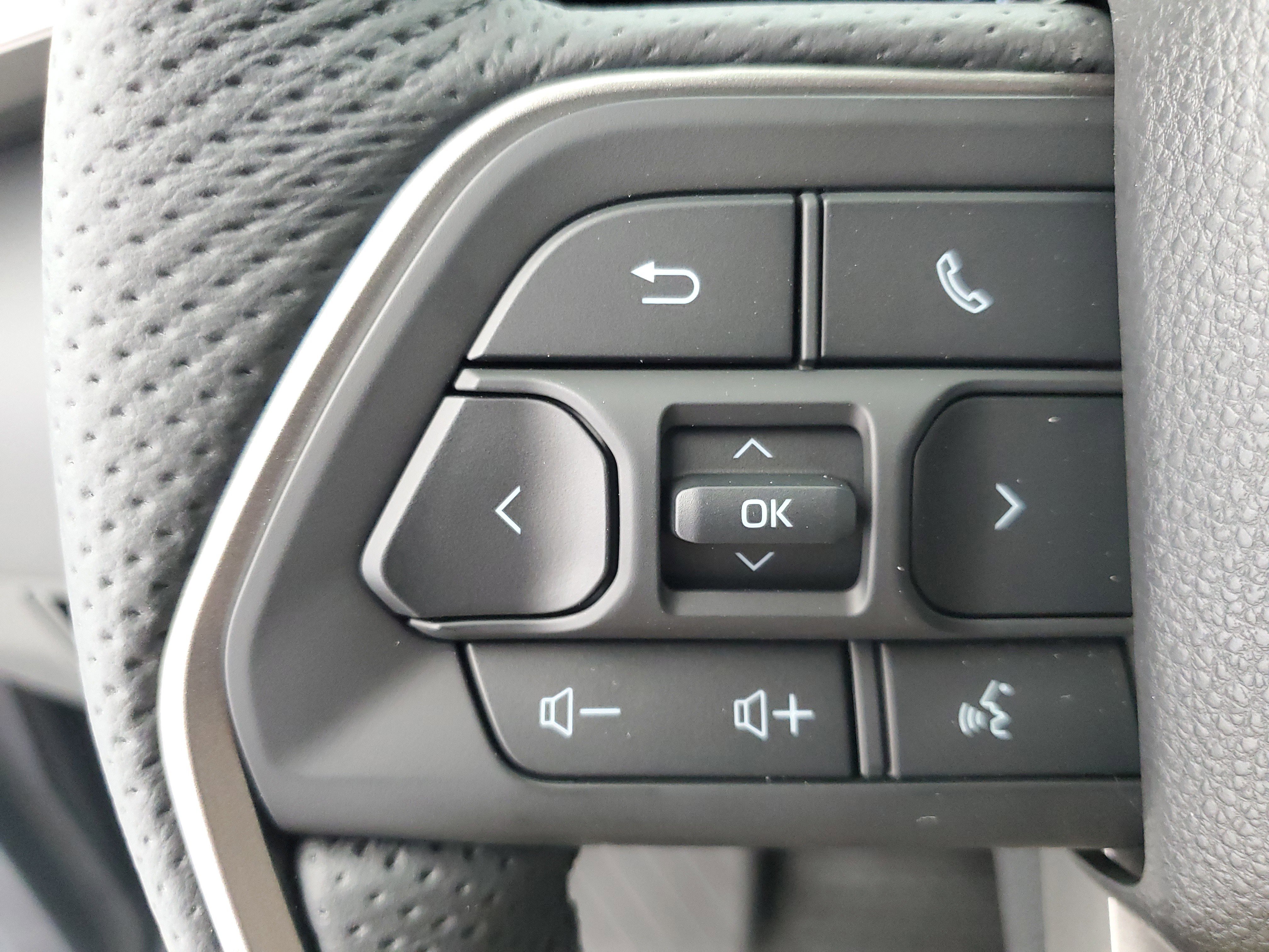 New 2026 Magnetic Gray Metallic Toyota Tundra Limited image 24