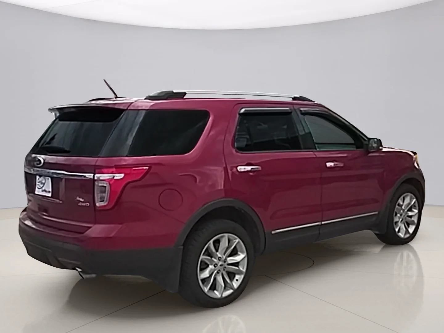 Used 2013 Red Ford XLT image 5