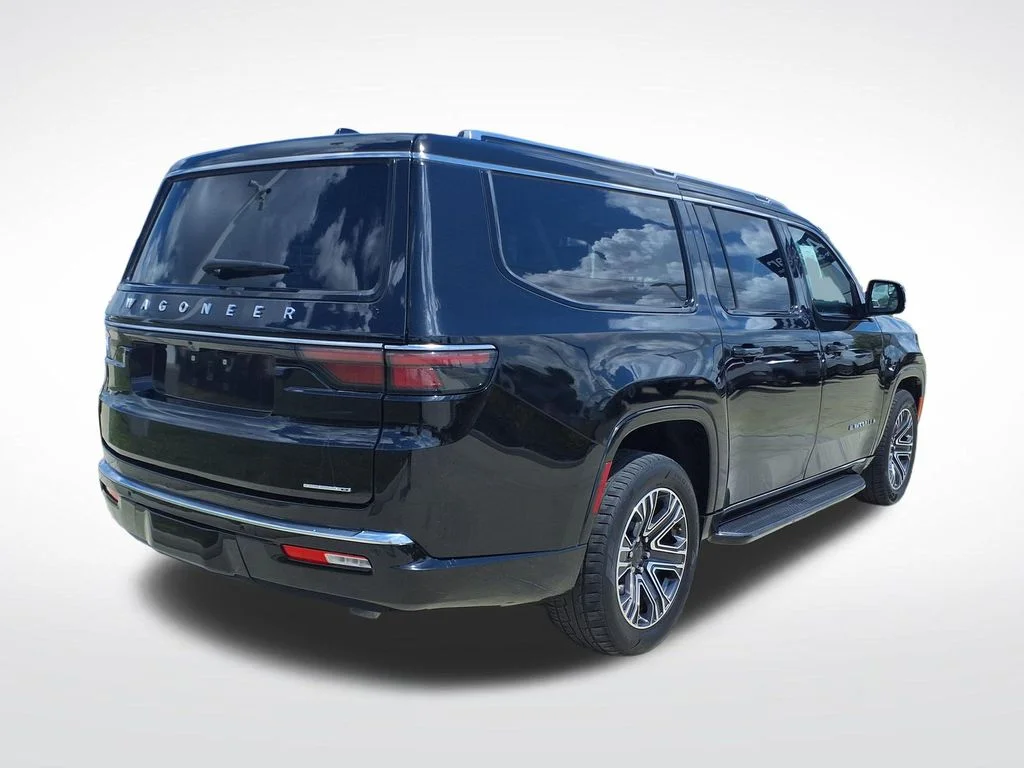 Used 2024 Black Jeep Series II image 9