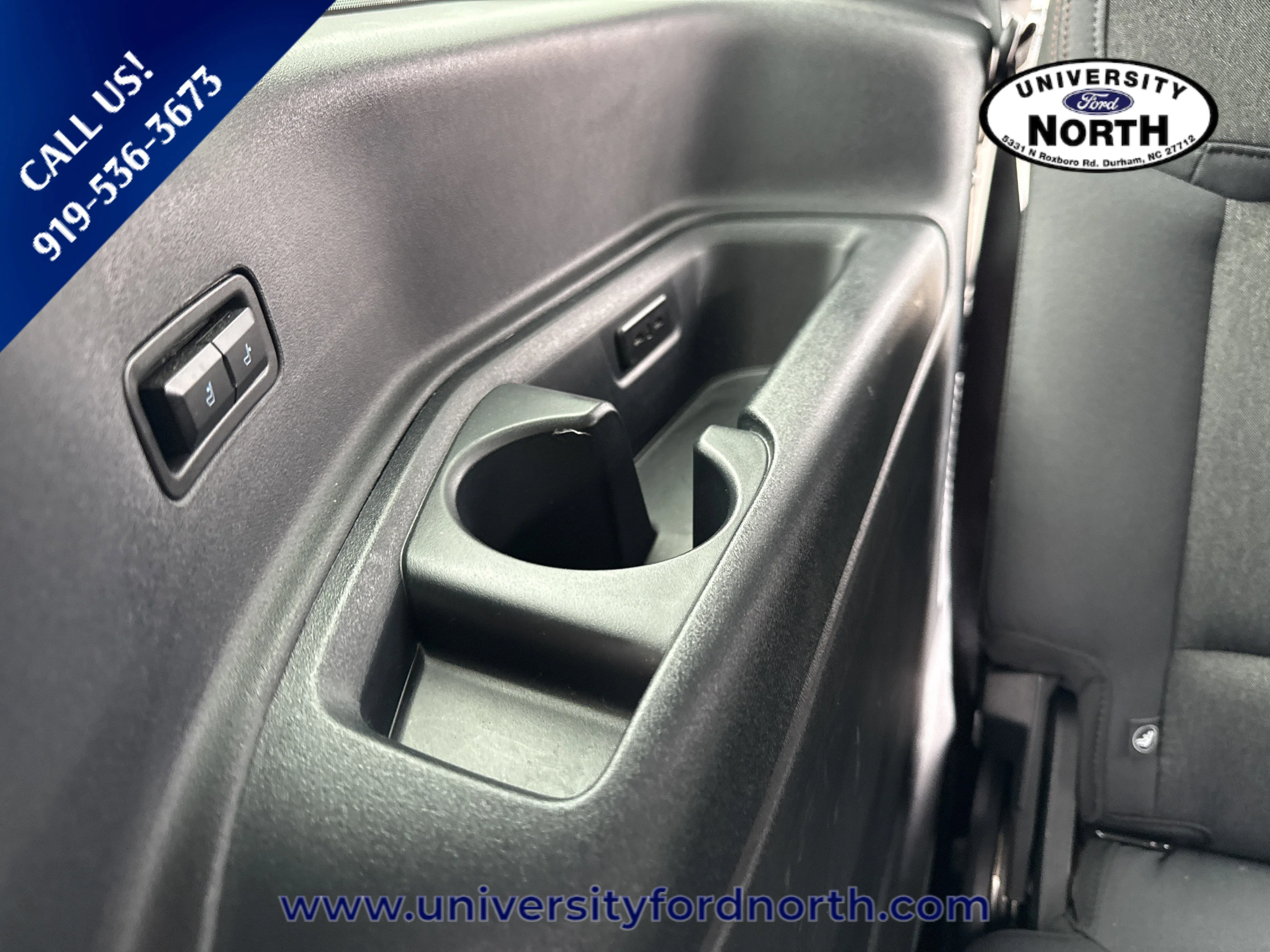 Used 2025 Agate Black Metallic Ford Active image 42