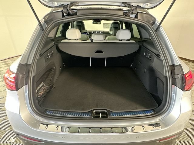 New 2026 Cirrus Silver Metallic Mercedes-Benz GLC 300 image 57