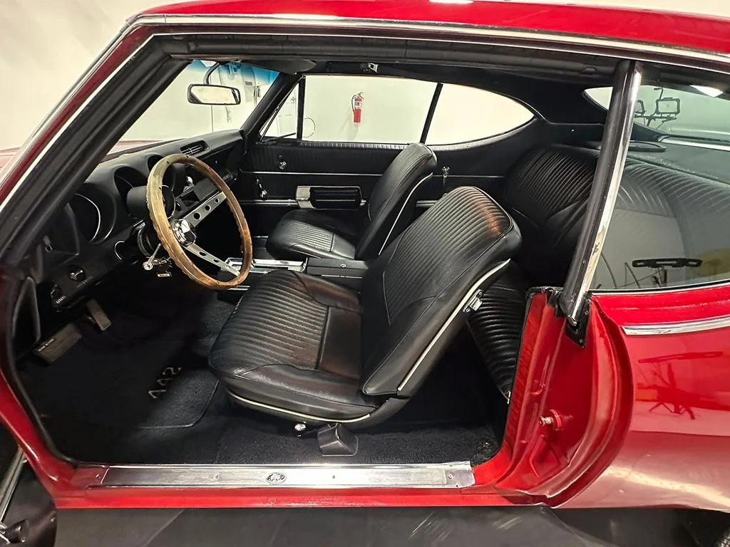Used 1968 Red Oldsmobile  image 74