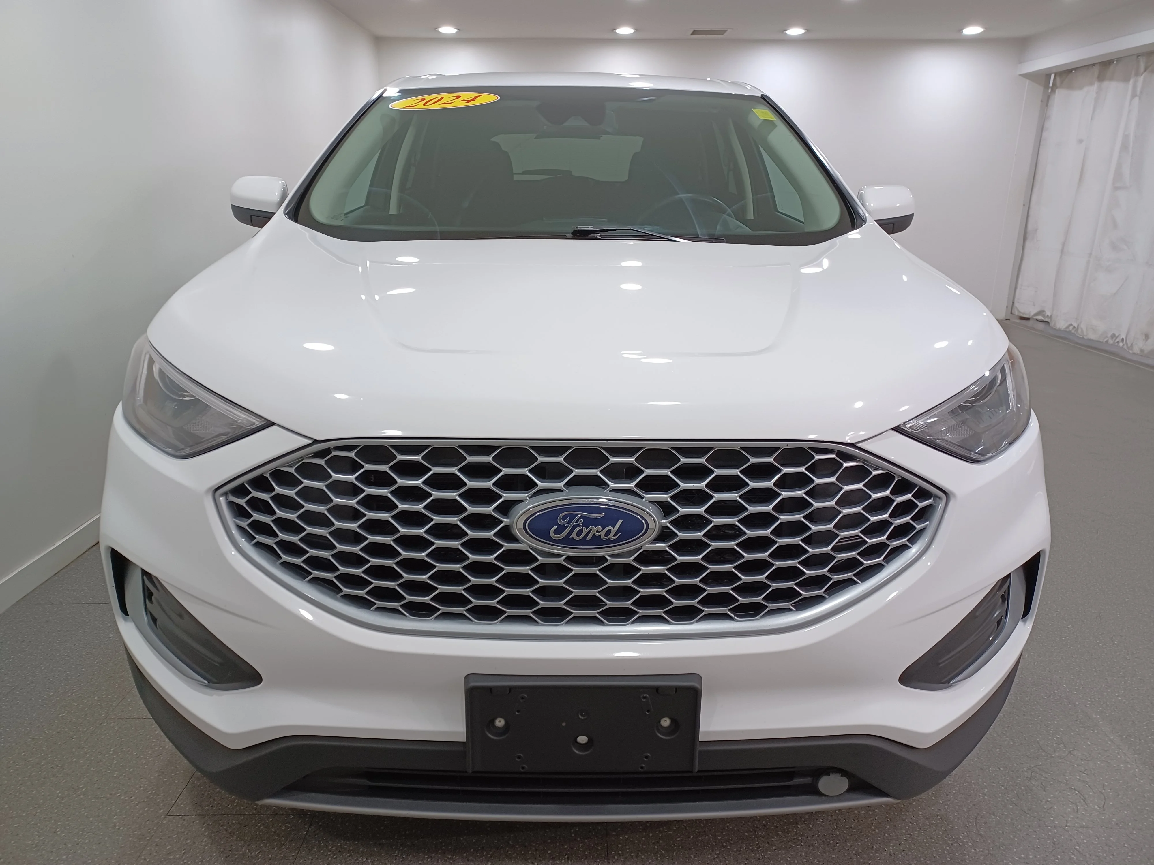 Certified Used 2024 Oxford White Ford SEL AWD*Remote Start | Htd Seats | Htd Wheel | Blind Spot Detection | Lane Keep Assist | CarPlay image 3