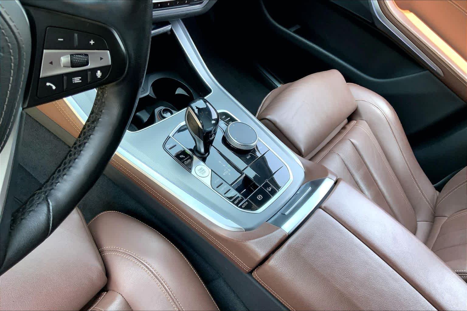 Used 2019 Phytonic Blue Metallic BMW xDrive40i image 14