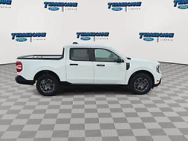 New 2026 Oxford White Ford XLT image 29