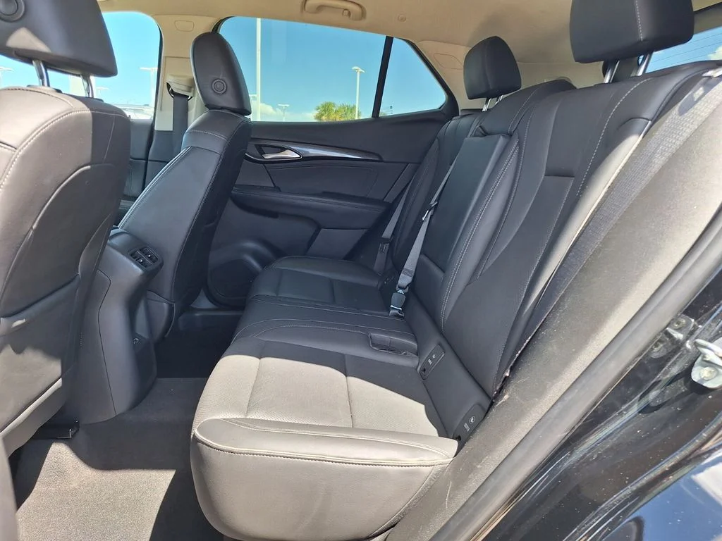 Used 2023 Black Buick Essence image 21