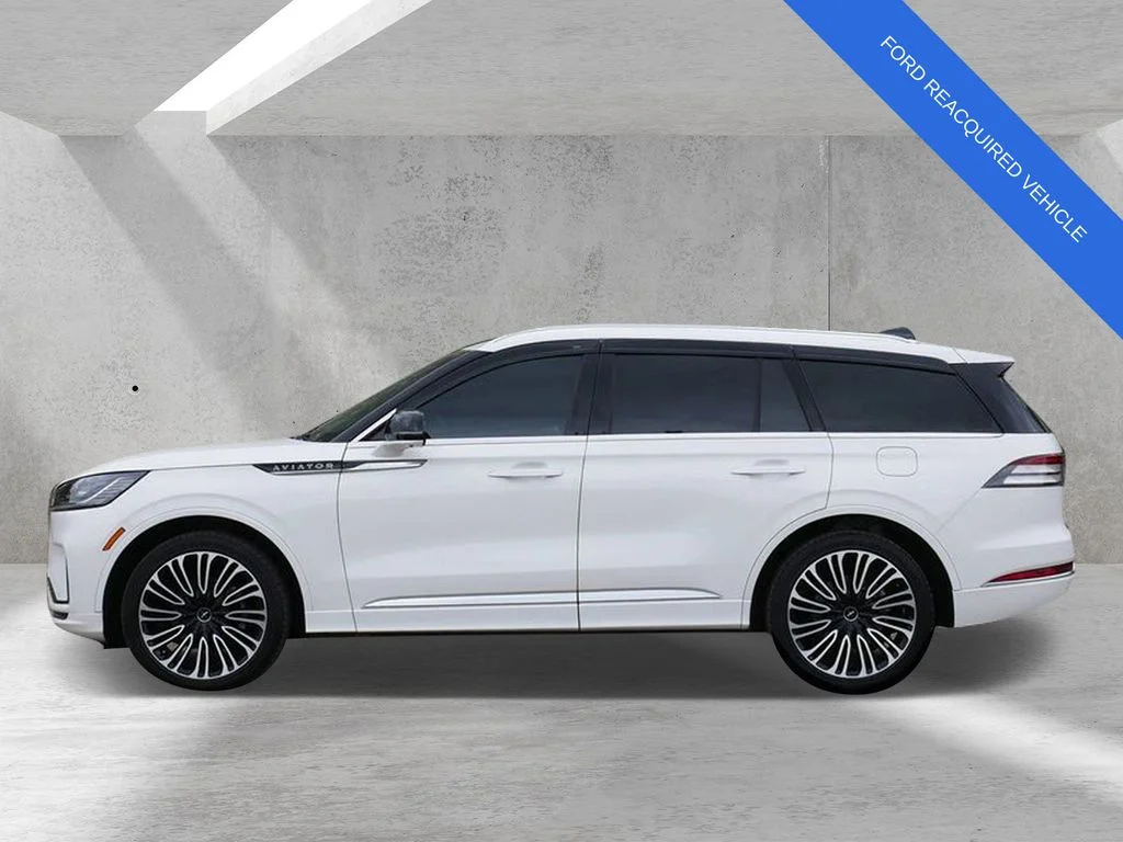 Used 2025 White Lincoln Black Label image 5
