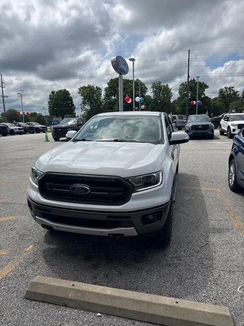 Used 2019 White Ford Lariat image 1