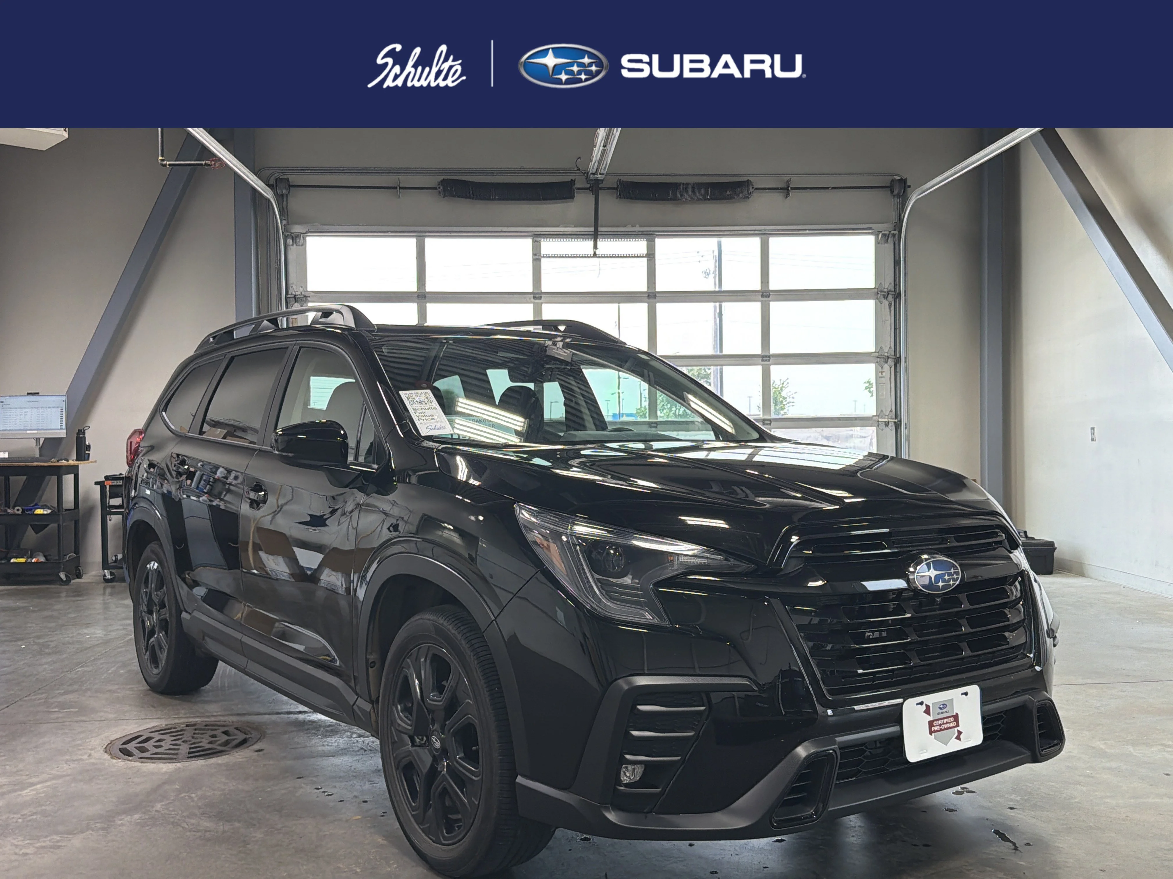 2025 Subaru Ascent Onyx Edition-Touring 7 Passenger's photo
