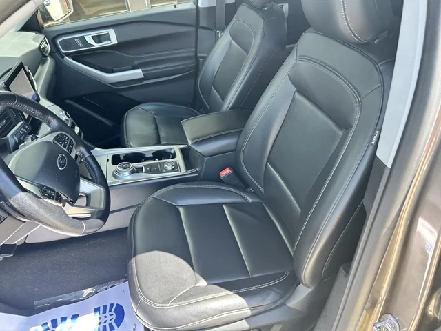 Used 2021 Gray FORD XLT image 16