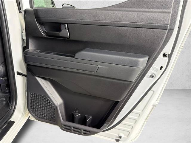 Certified Used 2025 ICE CAP Toyota  image 16