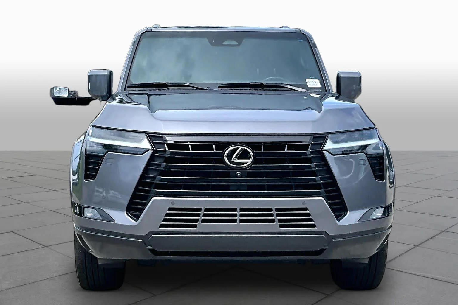 Used 2024 Nebula Gray Pearl Lexus Luxury image 4
