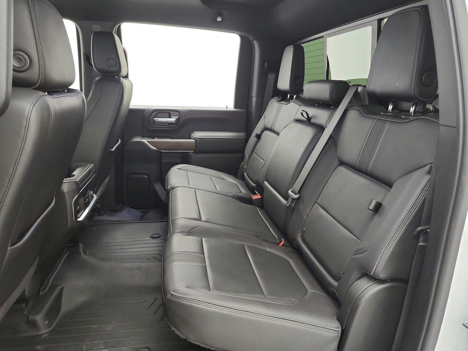 Used 2022 Summit White Chevrolet High Country image 13