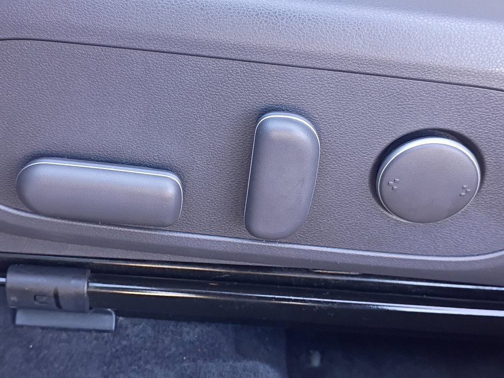 Certified Used 2025 Gray Hyundai SEL image 21
