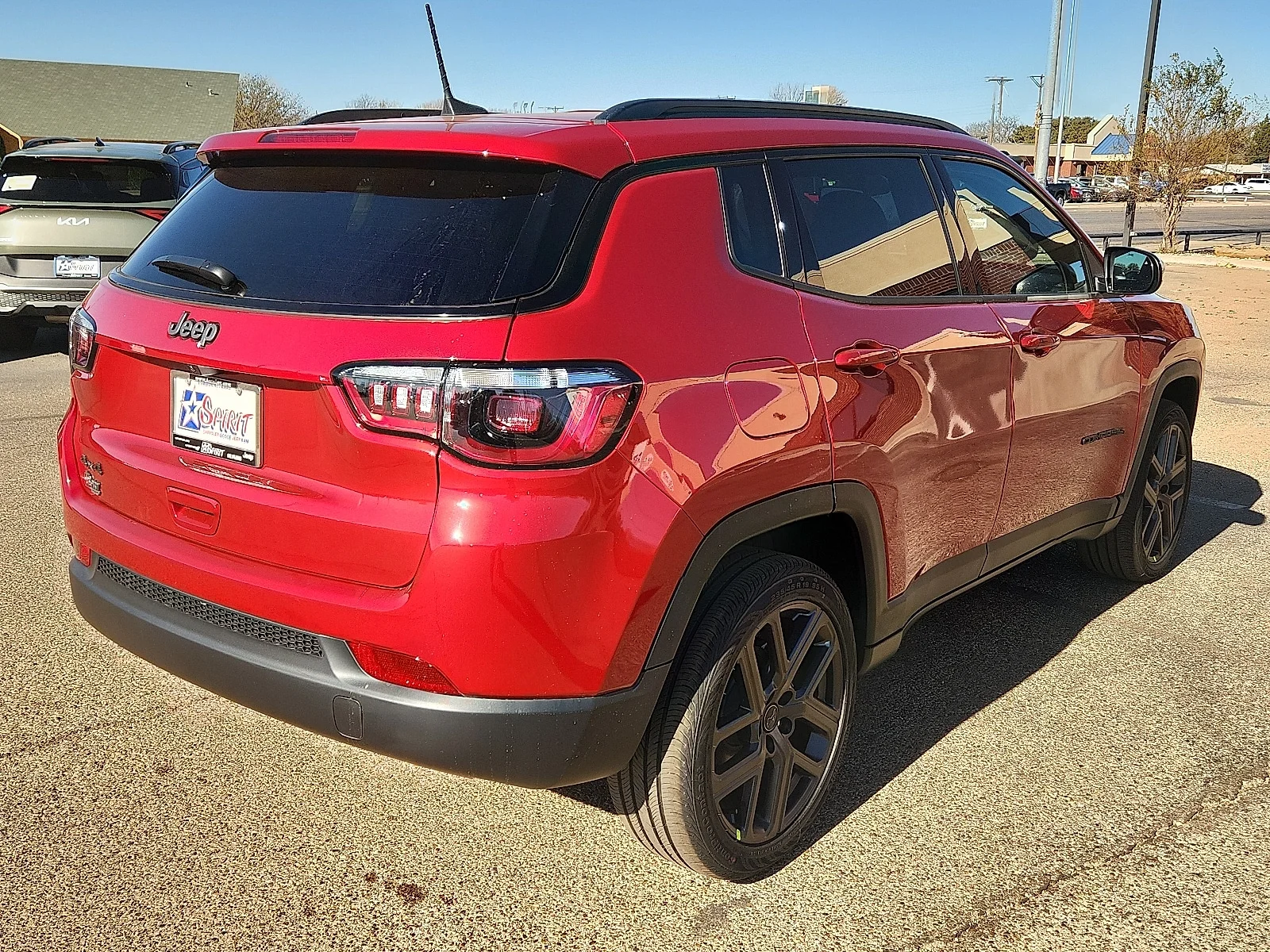 New 2026 PR6 Red Hot Pea Jeep LATITUDE ALTITUDE 4X4 image 4