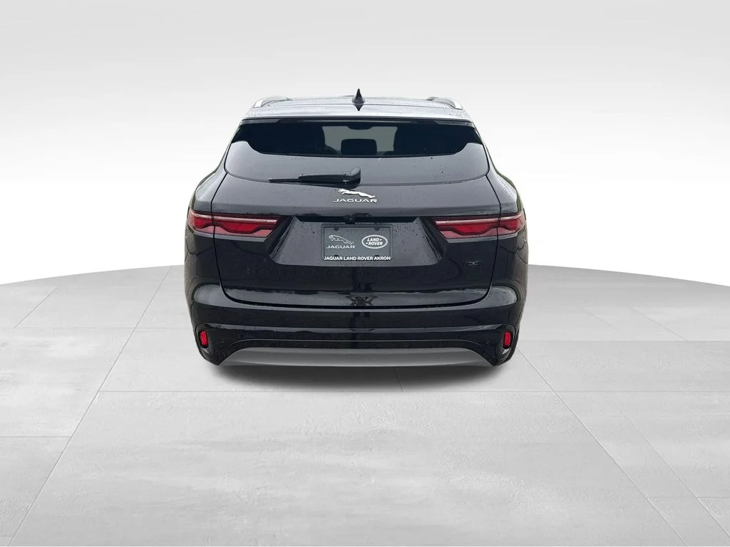 2026 Jaguar F-Pace R-Dynamic S - Photo 8