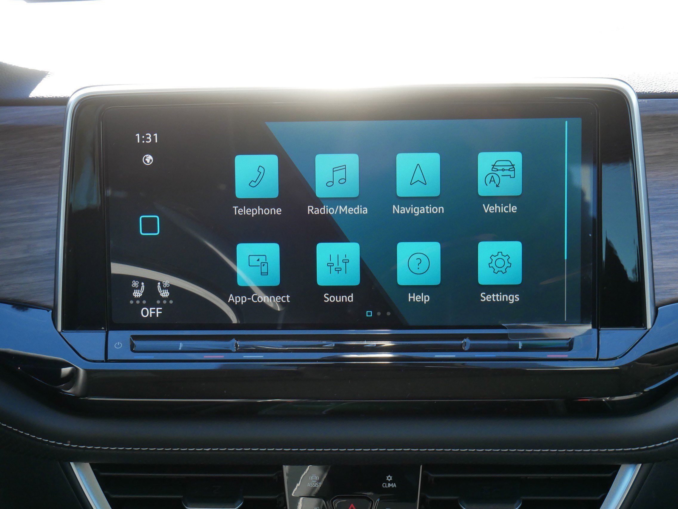 2026 Volkswagen Atlas SEL Premium R-Line - Photo 11