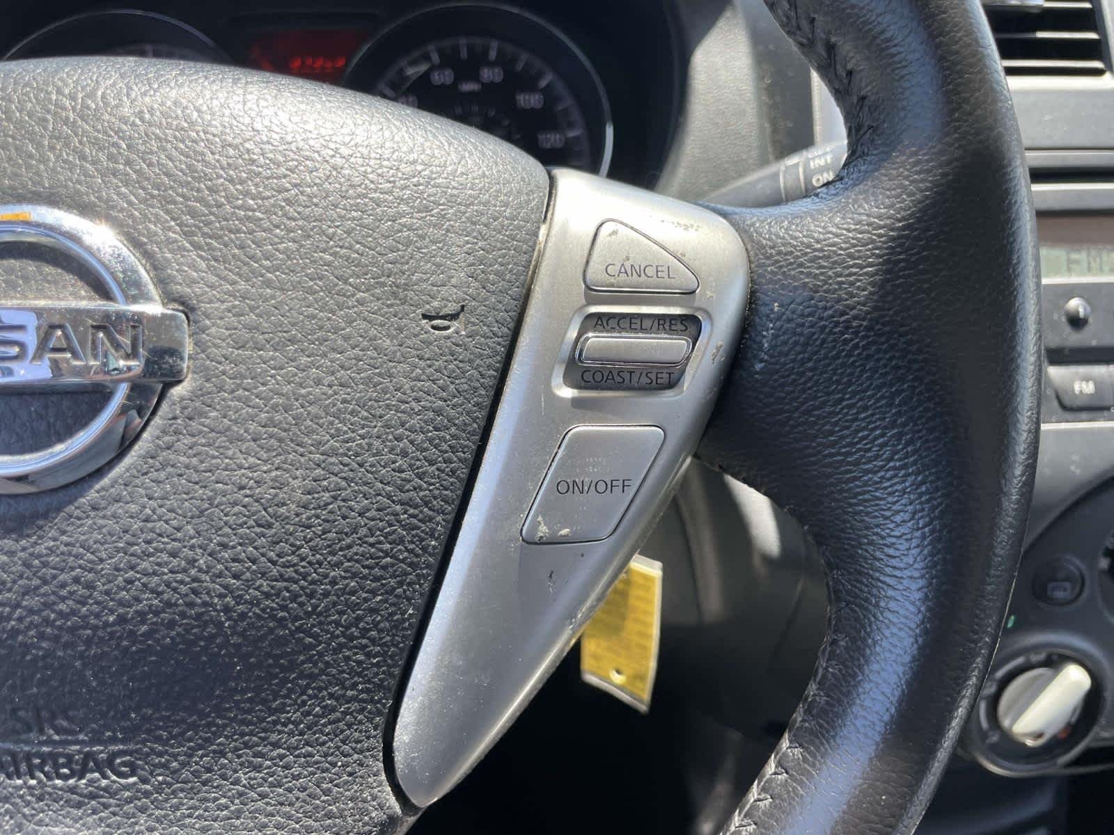 Used 2014 Metallic Peacock Nissan SV image 27