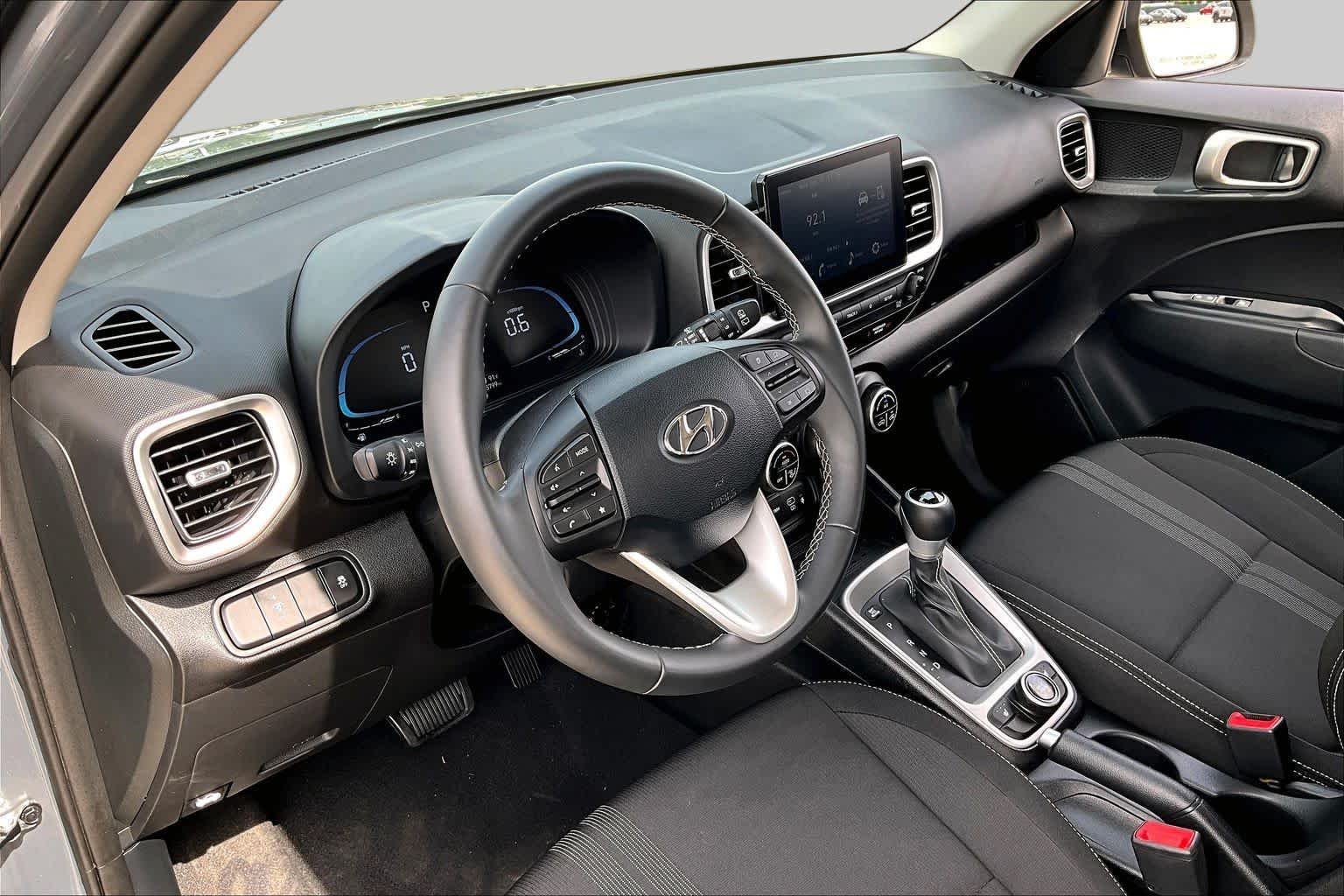 Used 2026 Ecotronic Gray Hyundai SEL image 18