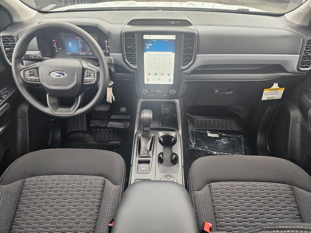 New 2025 Oxford White Ford XL image 17