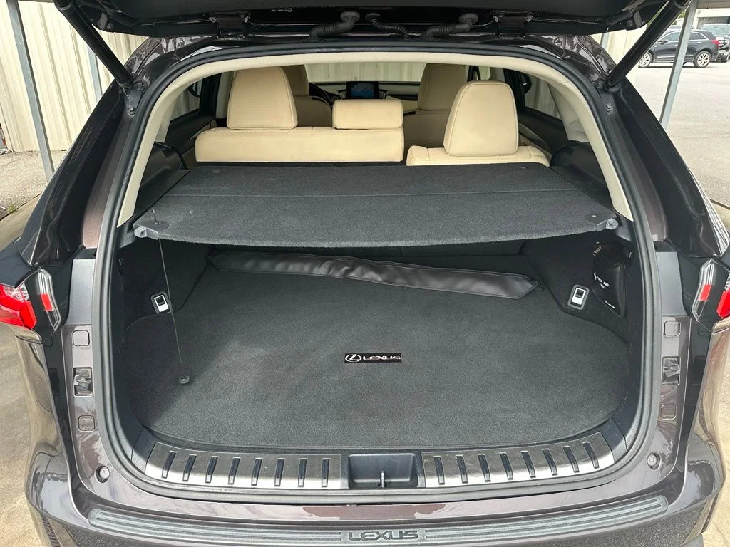 Used 2015 Red Lexus 200t image 32