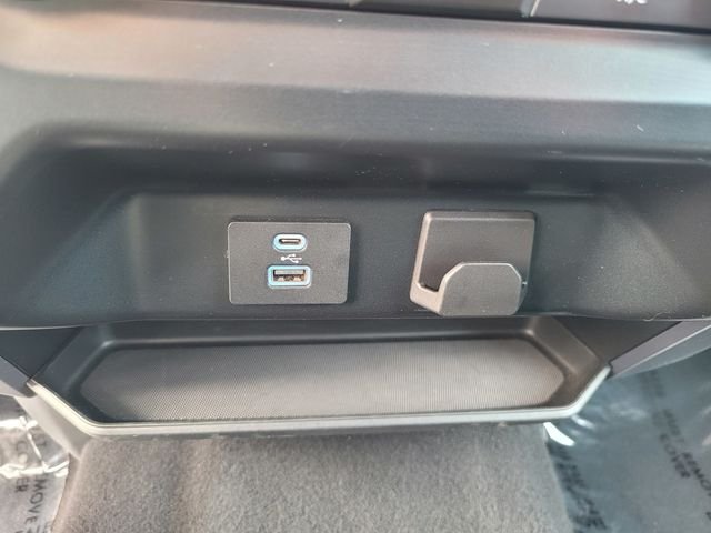Used 2023 Gray Ford XLT image 25