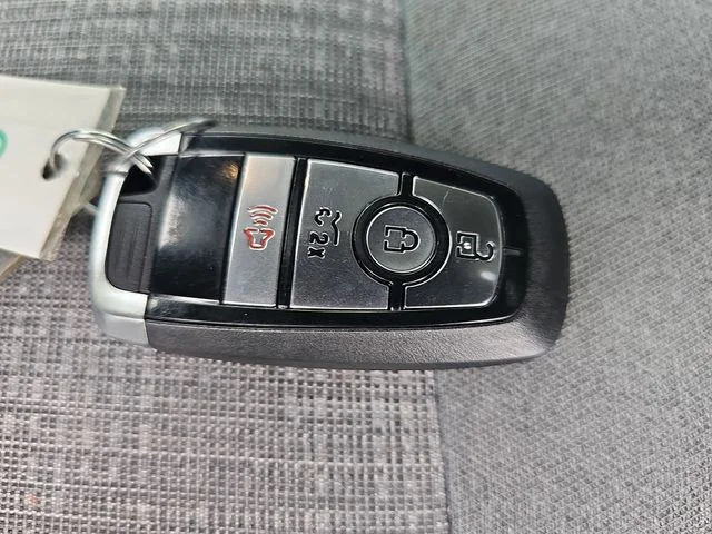 Used 2023 Black Ford XLT image 34