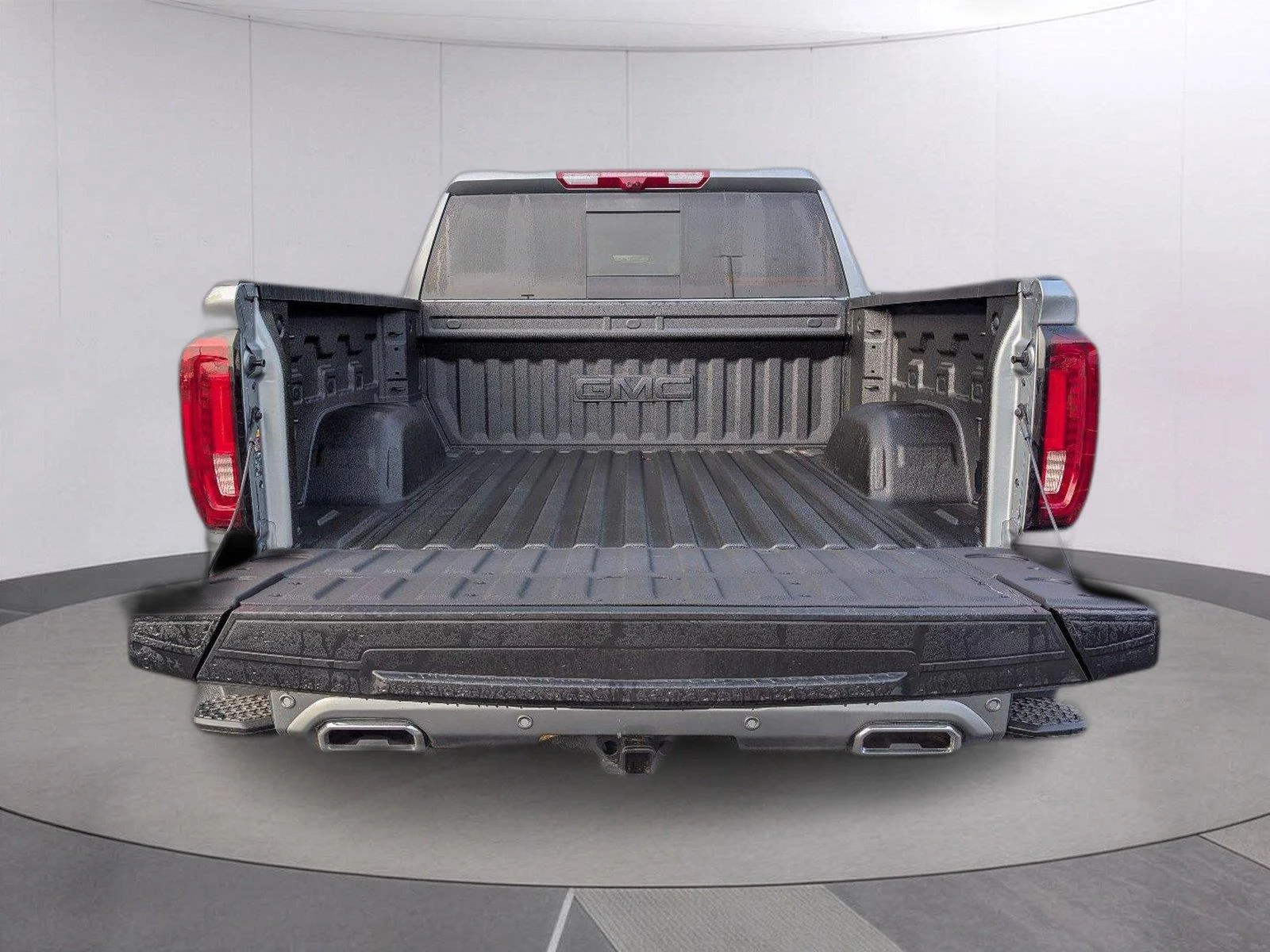 New 2026 Sterling Metallic GMC Denali image 5