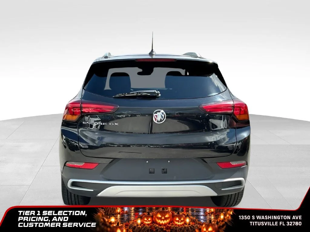 Used 2023 Ebony Twilight Metallic Buick Select image 7