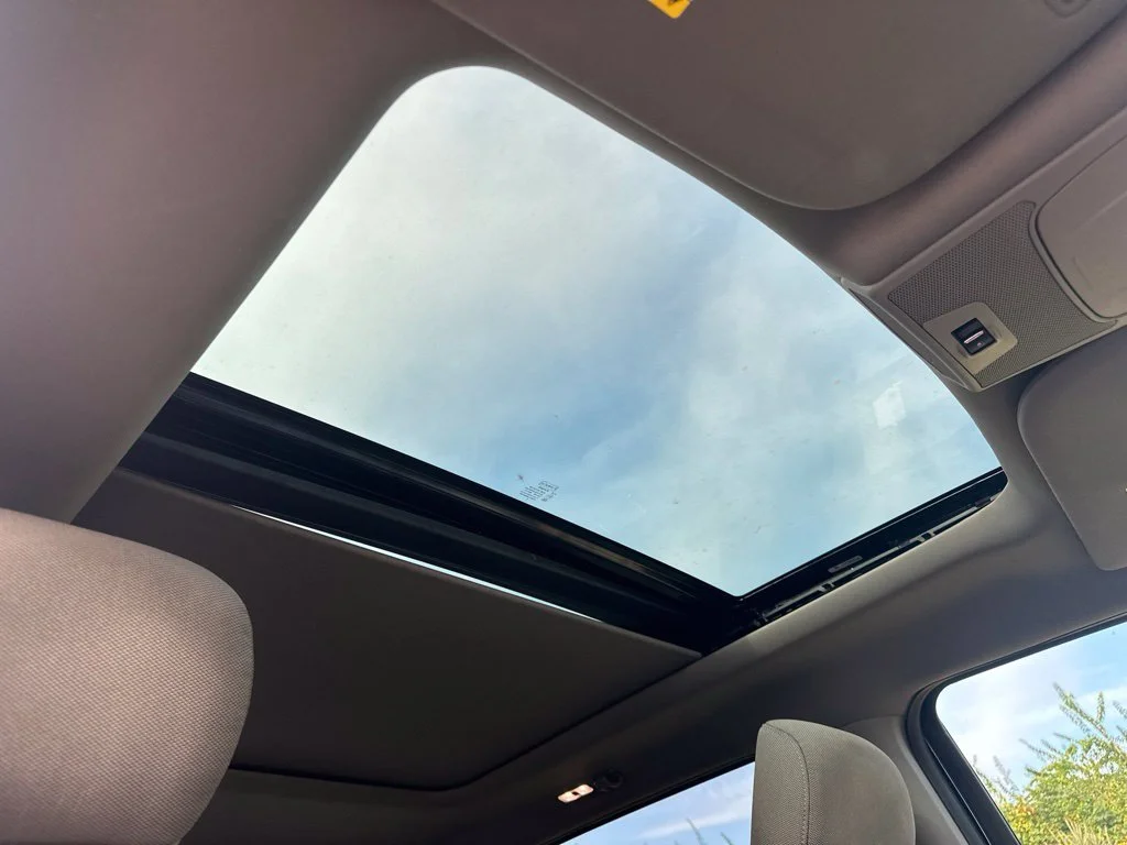 Used 2018 Blue Ford XLT image 22
