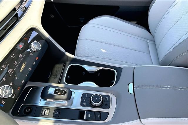 New 2027 RADIANT WHITE INFINITI LUXE image 15