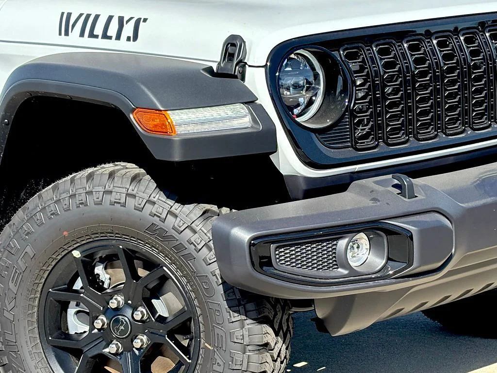 New 2026 Bright White Clear Coat Jeep 4-Door Willys 4x4 image 2