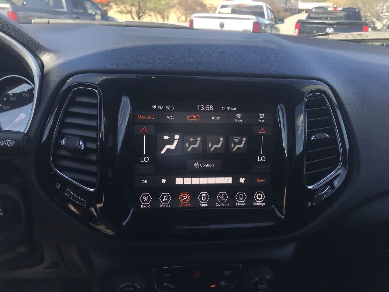 Used 2021 Pearl White Tri-Coat Jeep Limited image 19