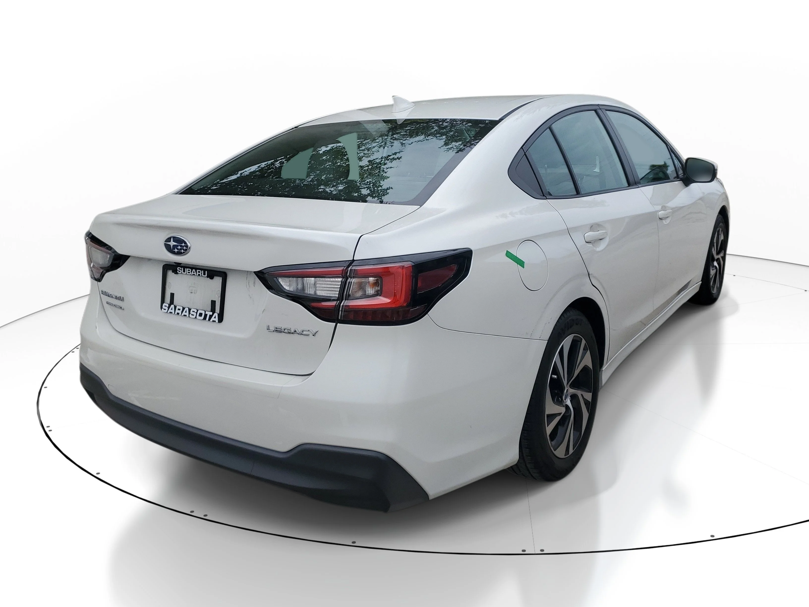 Used 2024 Crystal White Pearl Subaru Premium image 4