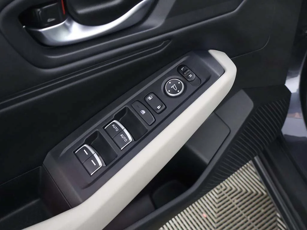 2024 Honda Accord EX - Photo 38