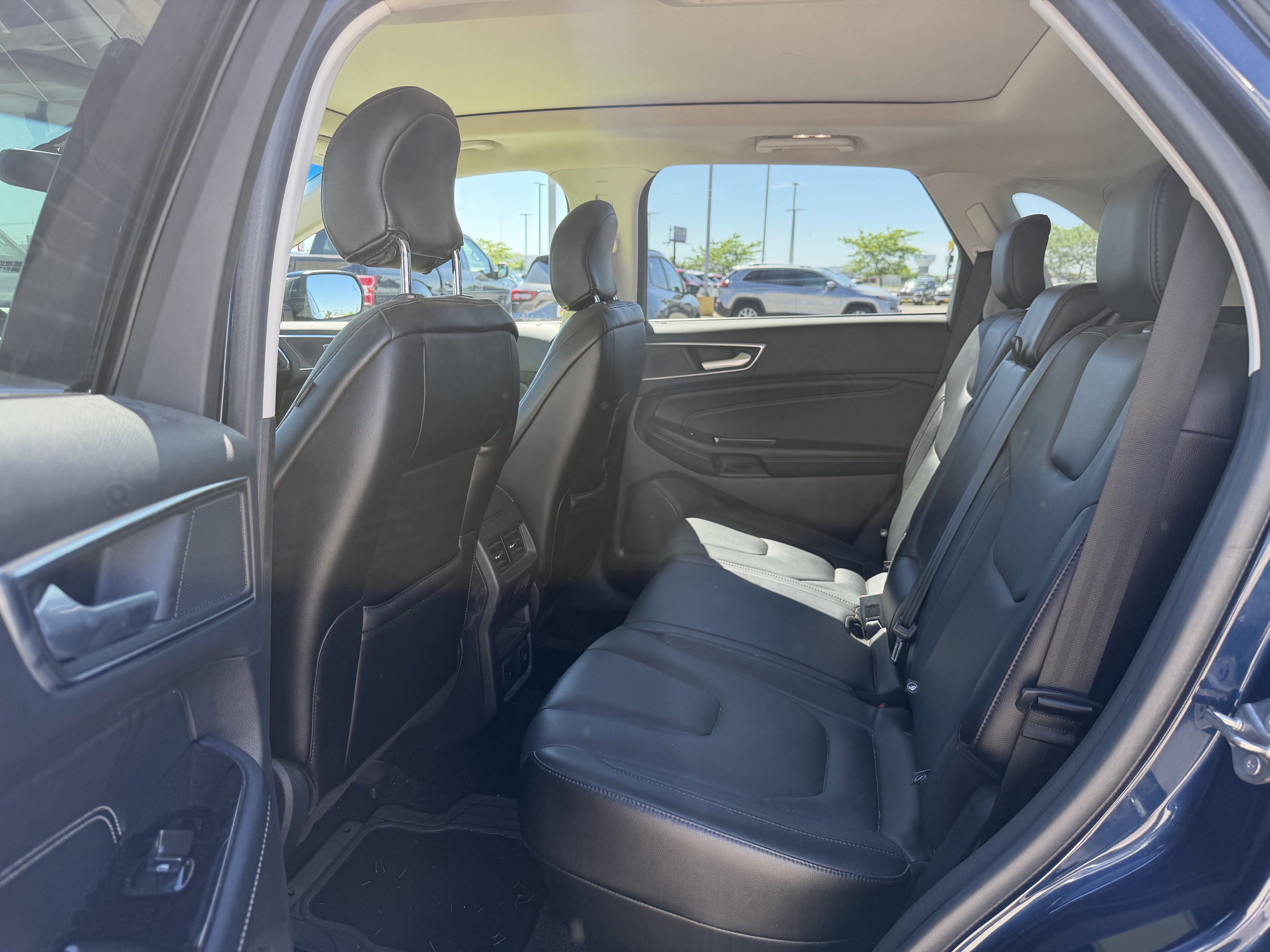 Used 2017 Blue Jeans Metallic Ford Titanium image 8