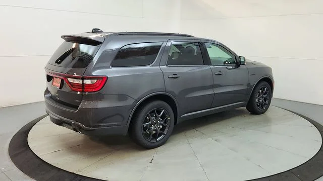 New 2026 Vapor Gray Exterior Paint Dodge GT Plus HEMI V8 image 10