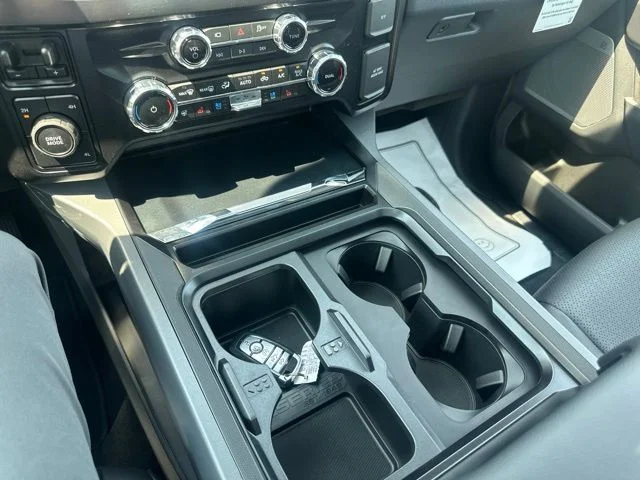 New 2026 Oxford White Ford F-250® Lariat® image 43
