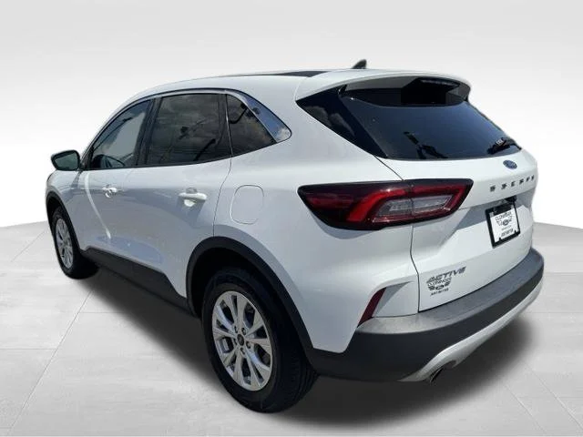 Used 2024 White Ford Active image 5