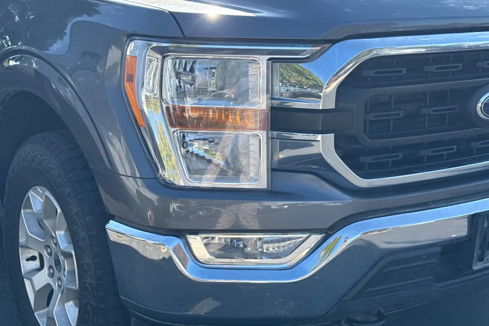 Used 2021 Carbonized Gray Metallic Ford XLT image 8
