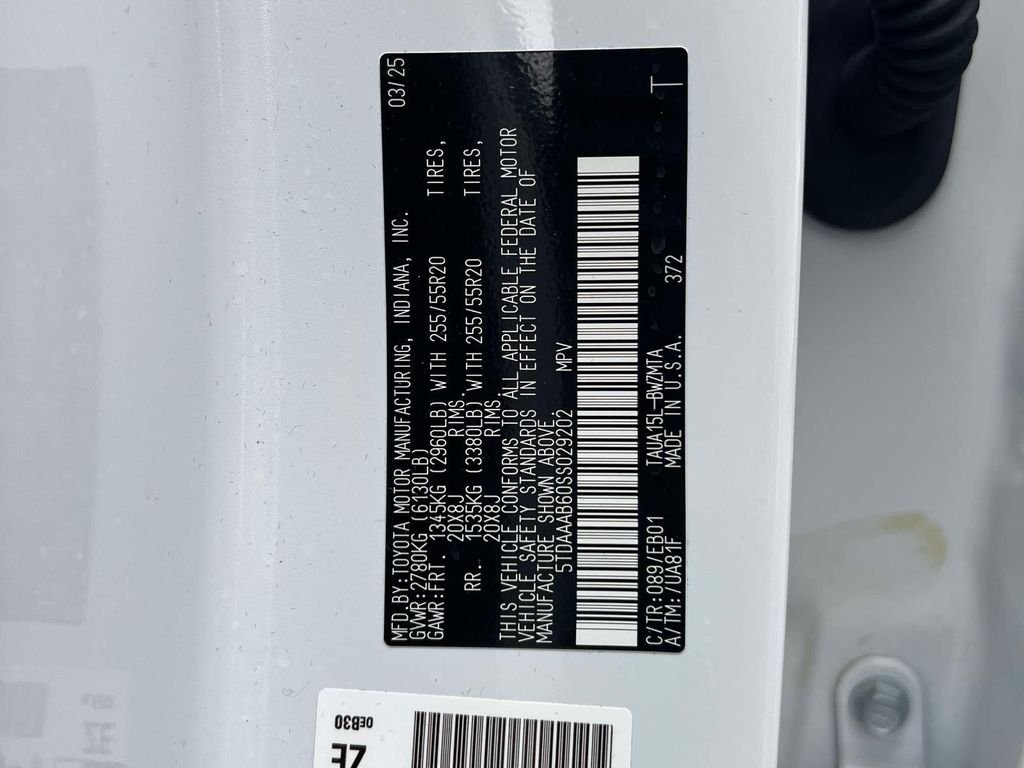 2025 Lexus TX Premium - Photo 19