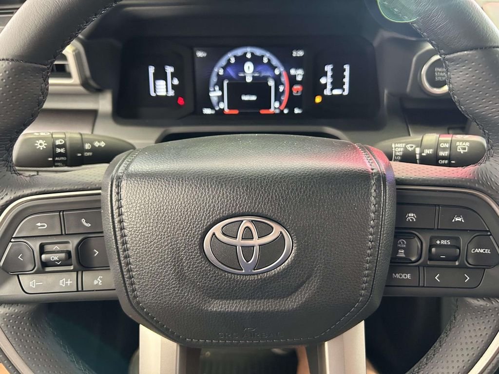 Used 2026  Toyota SR5 image 29