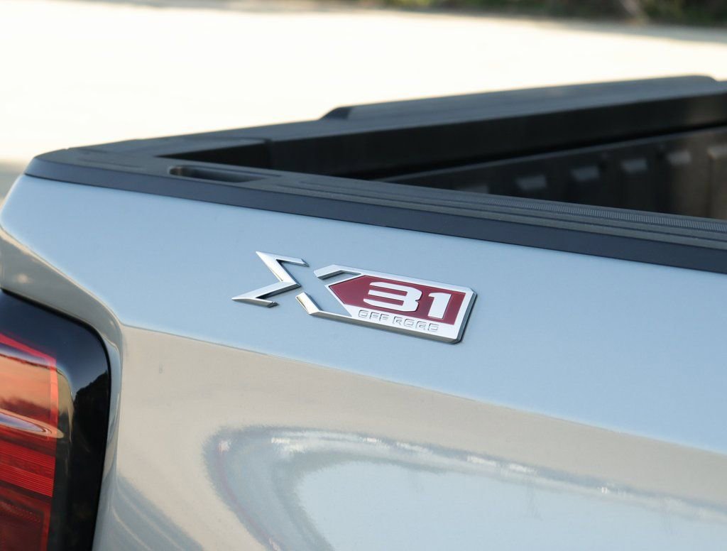 2026 GMC Sierra 1500 SLT - Photo 39