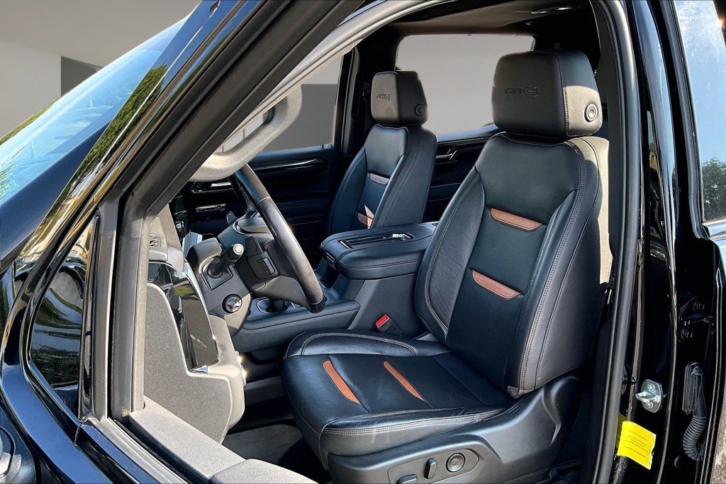 Used 2022 ONYX BLACK GMC AT4 image 27