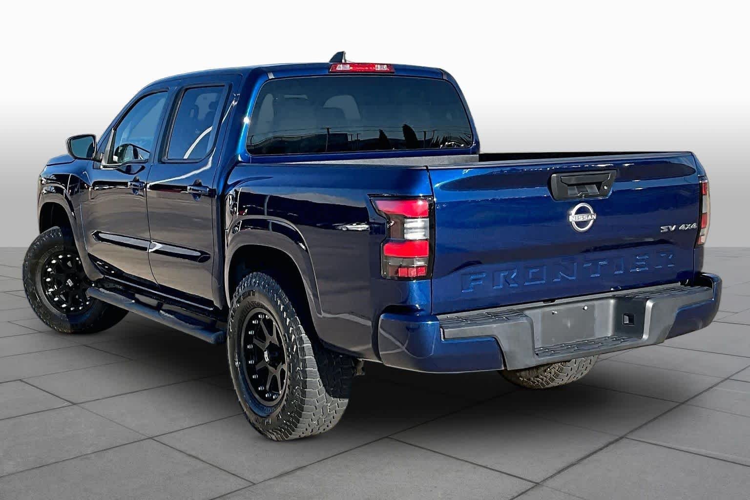 Used 2023 Deep Blue Pearl Nissan SV image 12