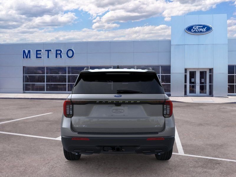 New 2026 Carbonized Gray Metallic Ford Active image 6