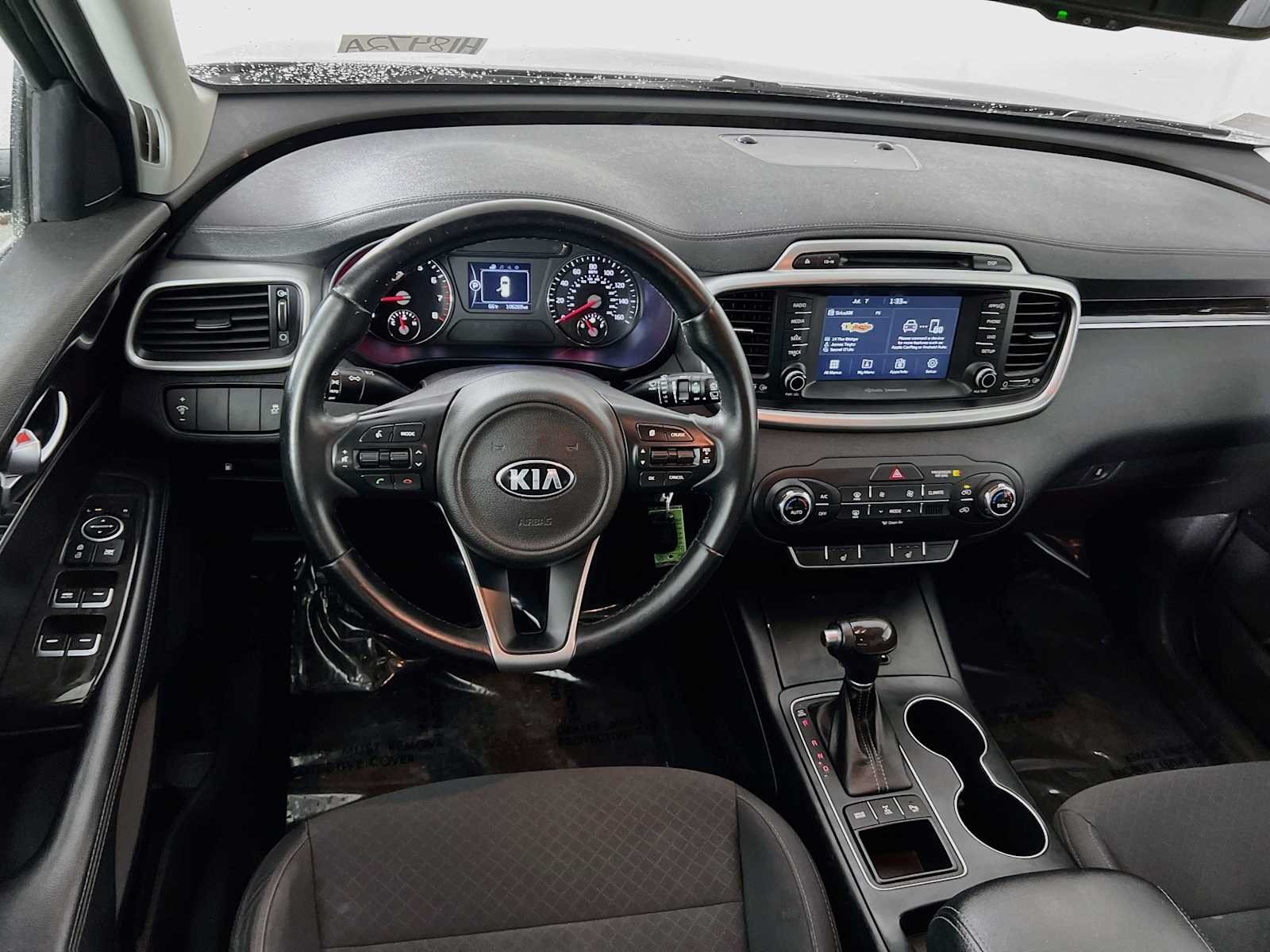 Used 2017 Platinum Graphite Kia LX image 22