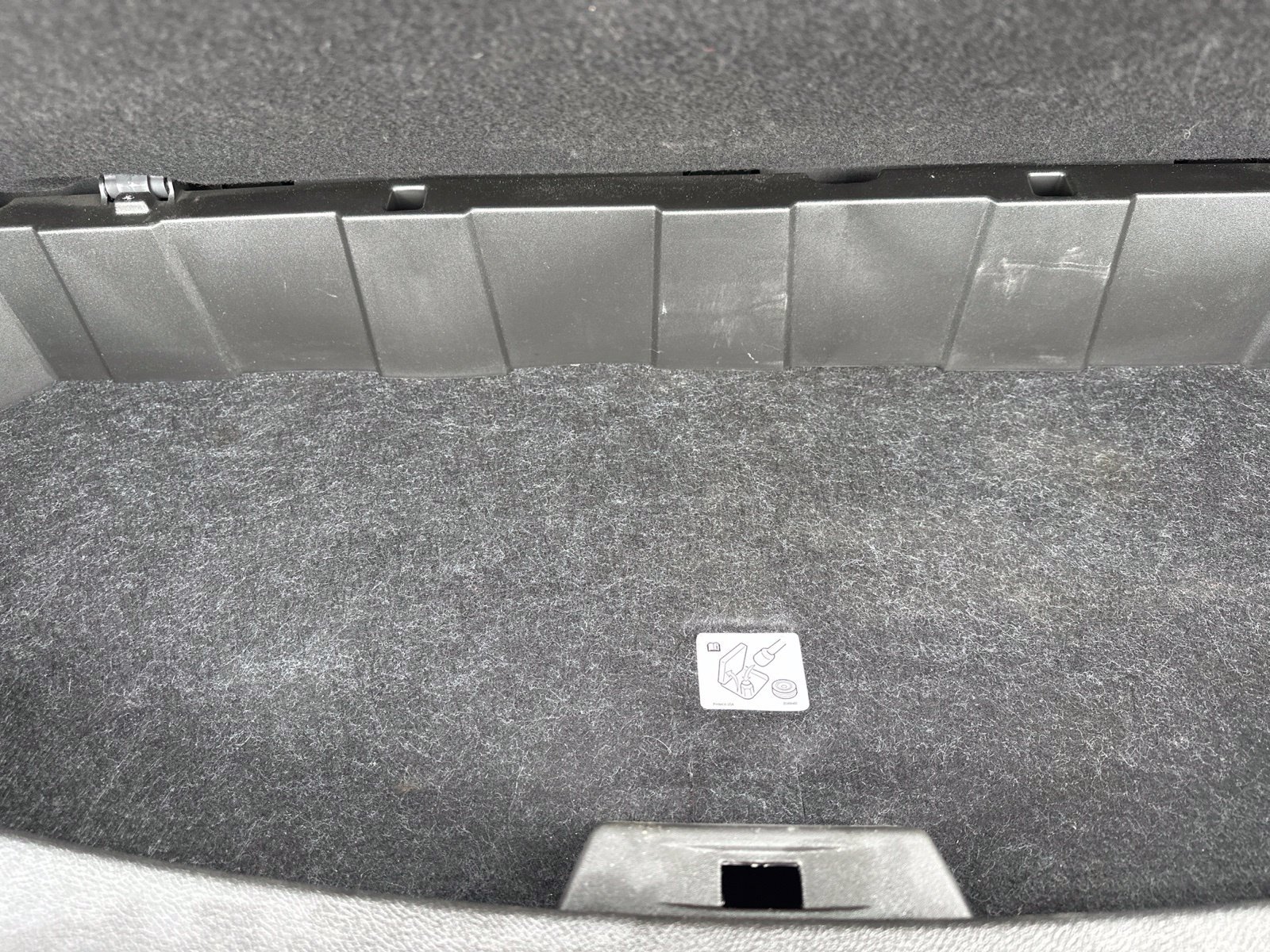 Used 2017 Silver GMC Limited image 32